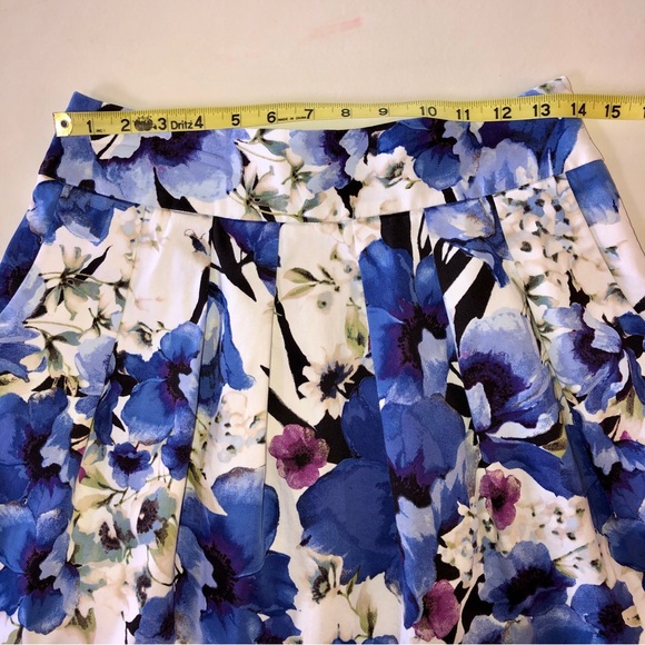 WHBM Floral Sateen Pleated Lined Skirt (2) - Picture 8 of 16